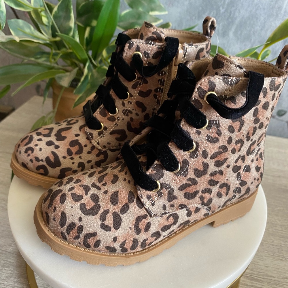 Kids Leopard Boots